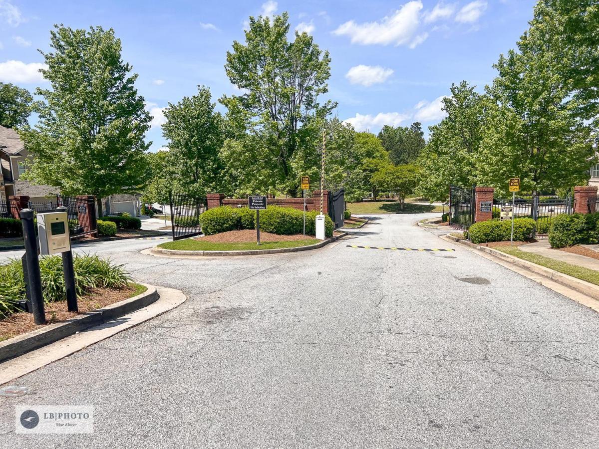 4 - Bed Home With Cali King Bed, 12 Mins To Dtwn Atlanta Exteriör bild